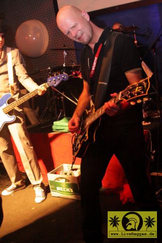 Blechreiz (D) Tanzbar Palette, Halle a.S. 06. November 2009 (9).JPG